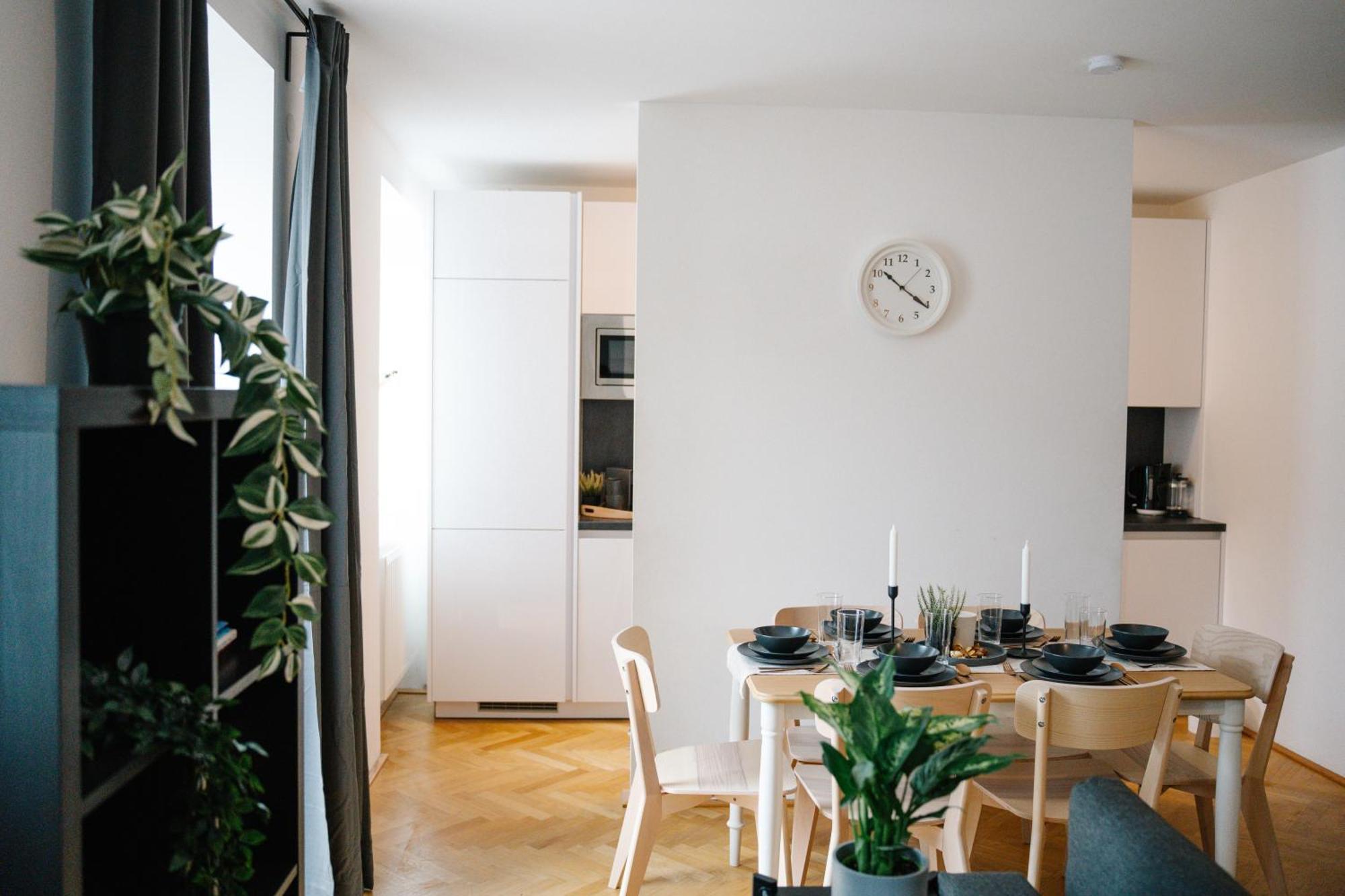 110Qm, 4 Bedrooms, Near Schoenbrunn - Axara Housing Osw 33 Vienne Extérieur photo